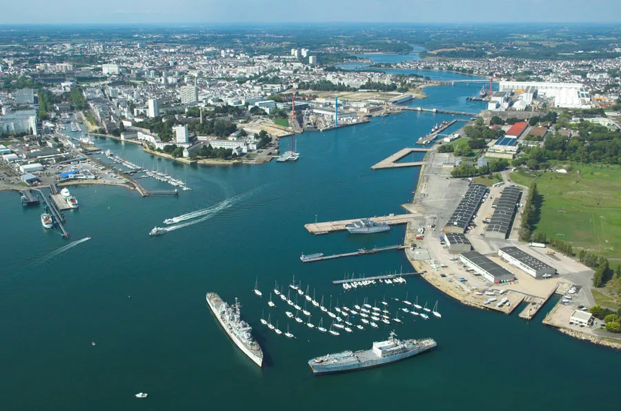 Lorient - Ville en Bretagne - Ma Borne LR - Pose de borne de recharge pour les véhicules électriques