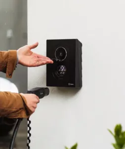 Ma Borne LR - Installateur de borne de recharge - Zaptec Go2